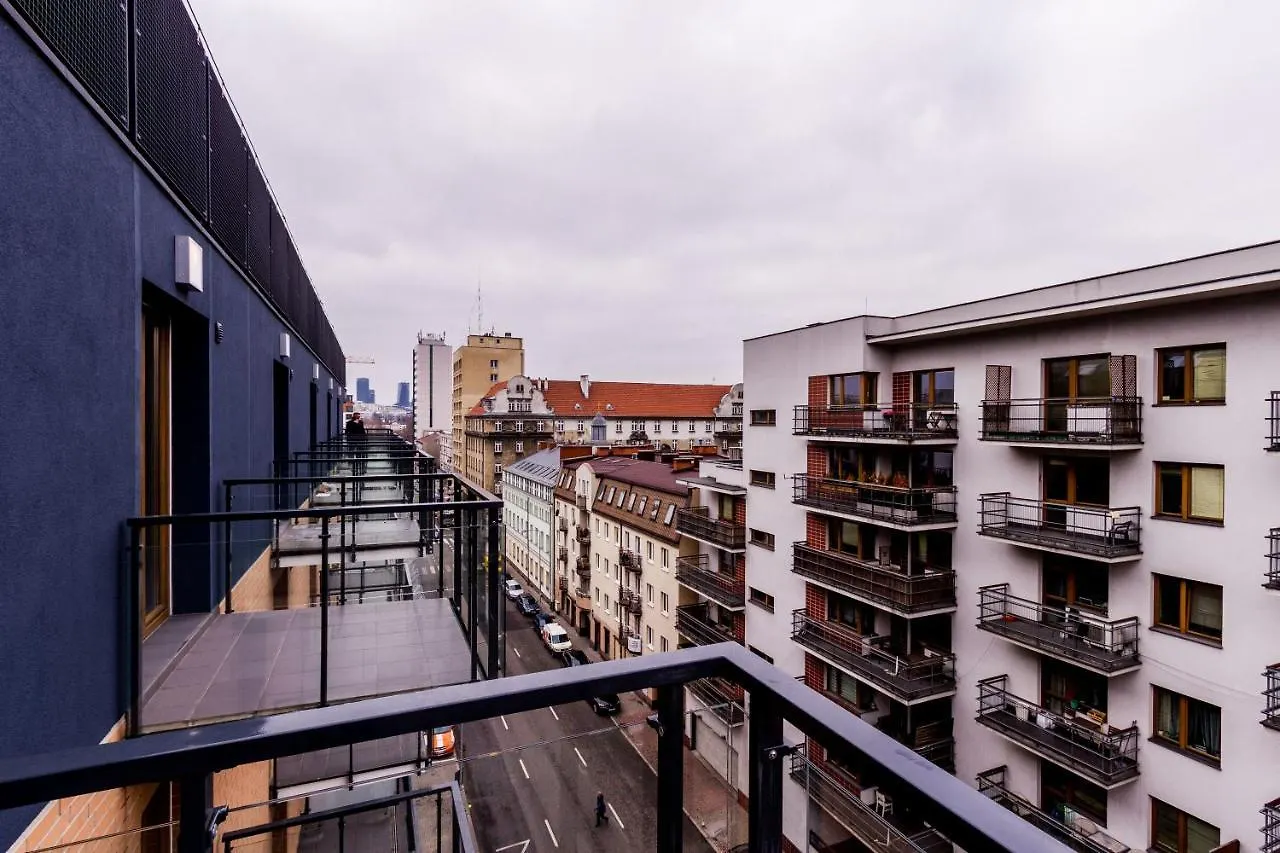 Okrzei 18 - studio by Homeprime Warszawa 0*,