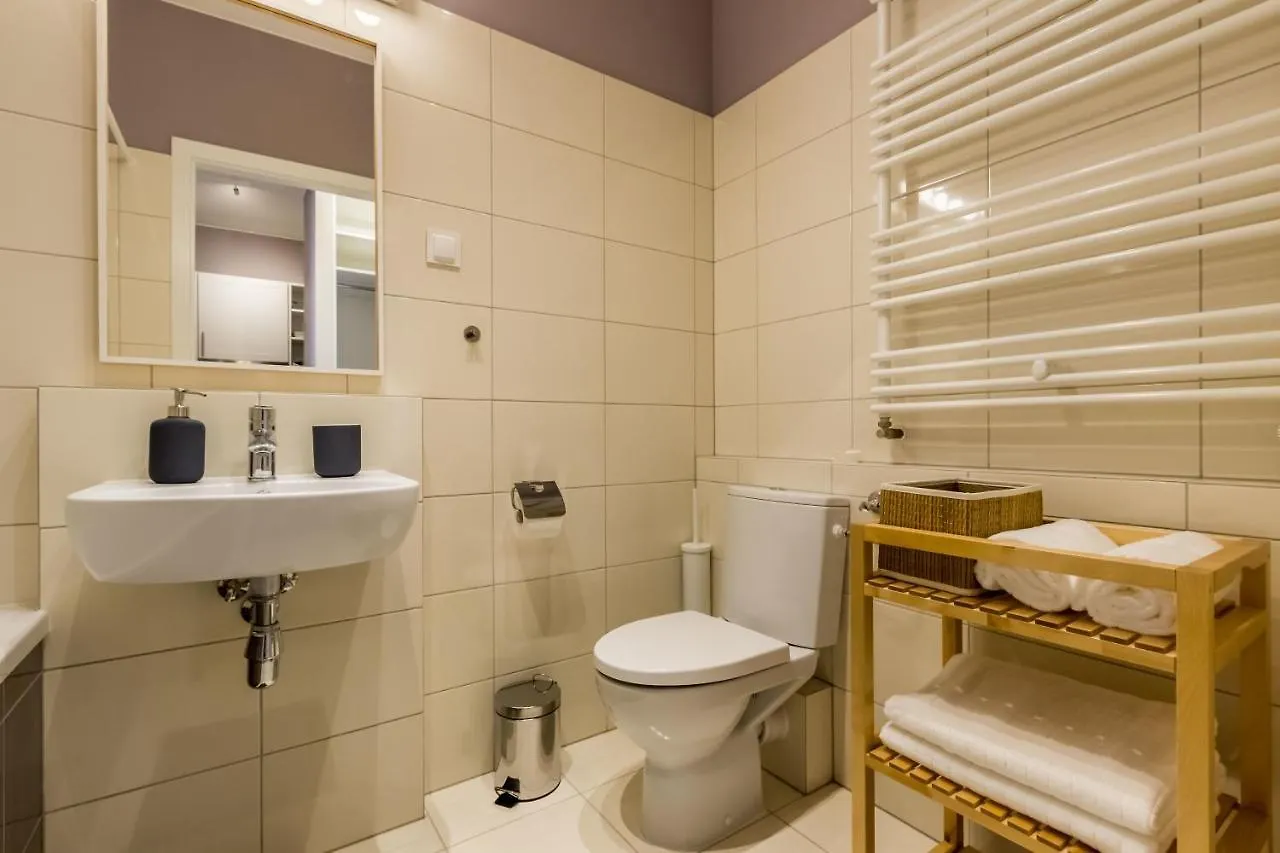 Okrzei 18 - studio by Homeprime Varsavia Appartamento